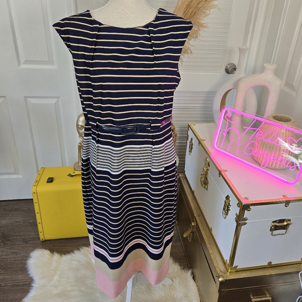 CUTE STRIPED MIDI DRESS BY PEACH VELVET 💙💖